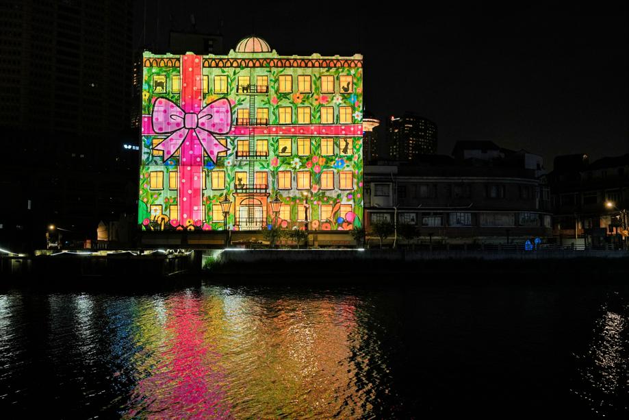 A light show is held along the Suzhou Creek waterfront.jpeg