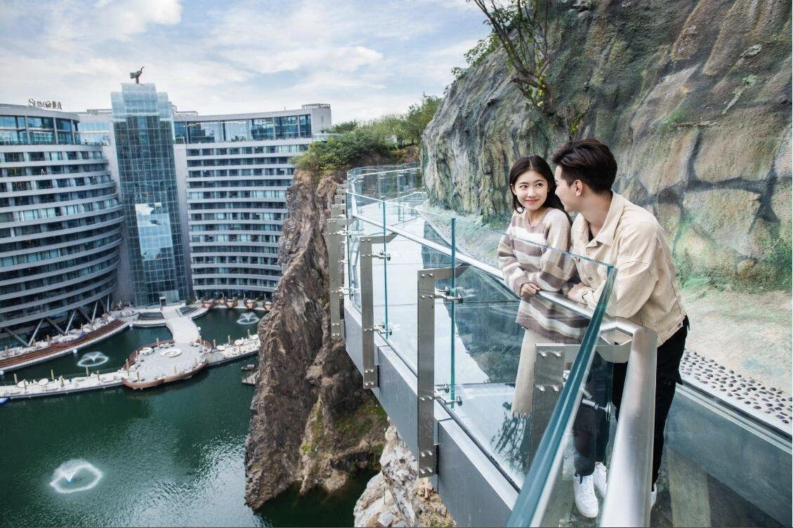 Visitors experience the Glass Plank Road..jpg