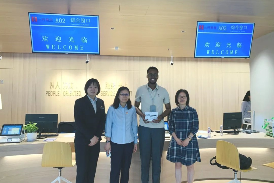 Changning improves medical insurance services for intl professionals