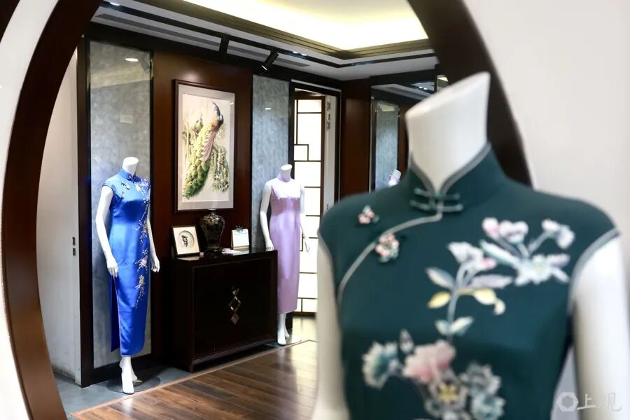 'Shanghai Style' takes shape along West Nanjing Road