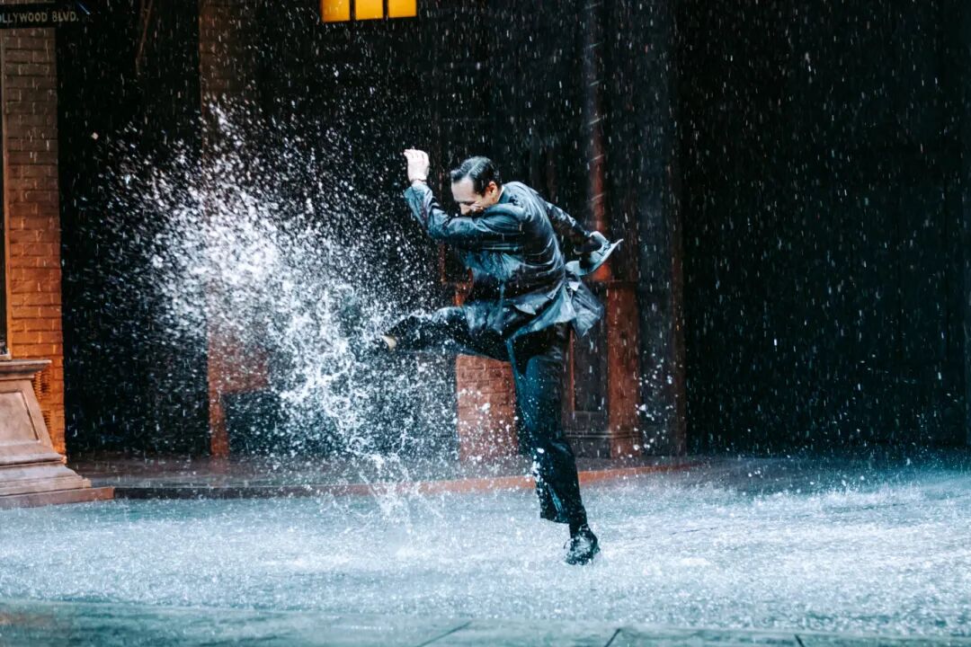 A scene from the musical.3.jpg