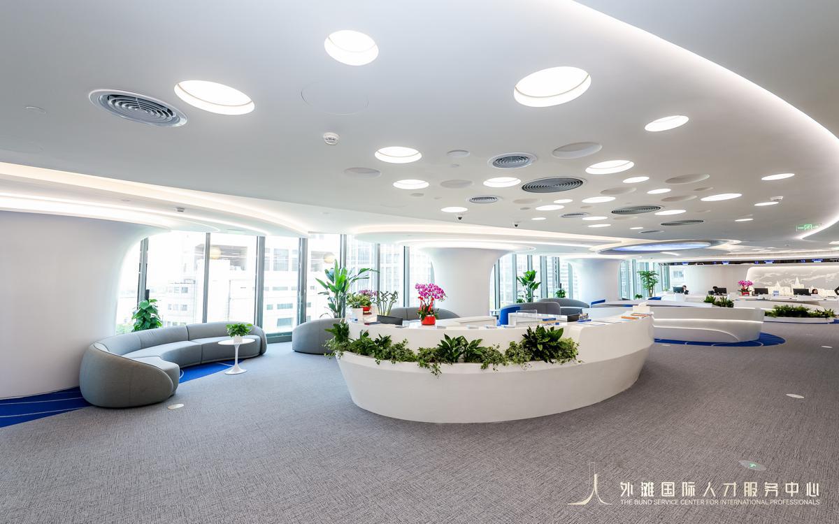 Shanghai launches all-round service center for foreign talent in Huangpu2.jpeg