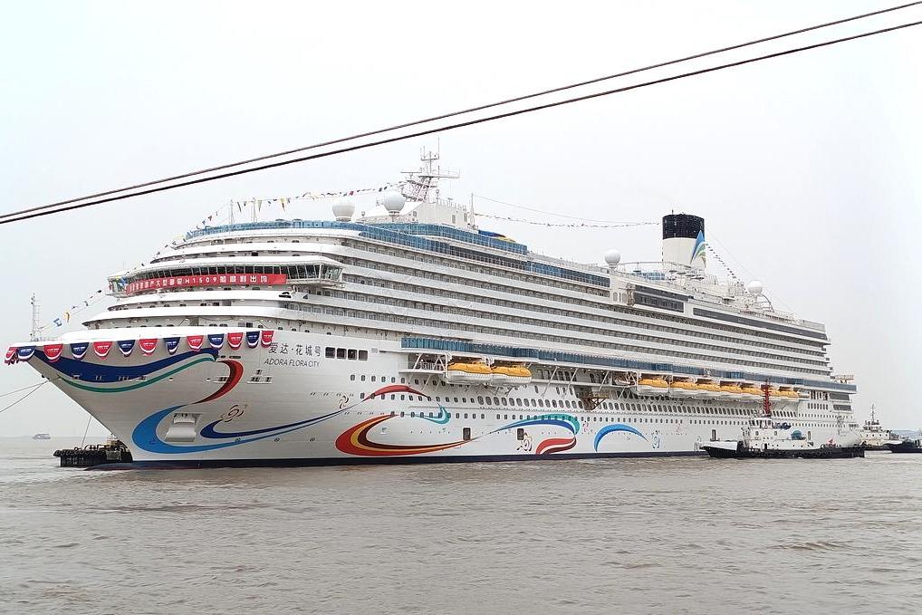 Cruise industry sails into new golden decade