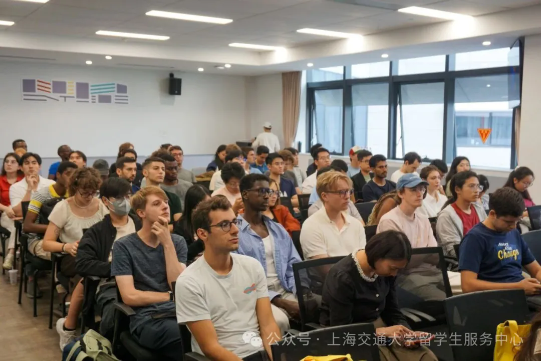 Shanghai Jiao Tong University hosts career guidance event for international students