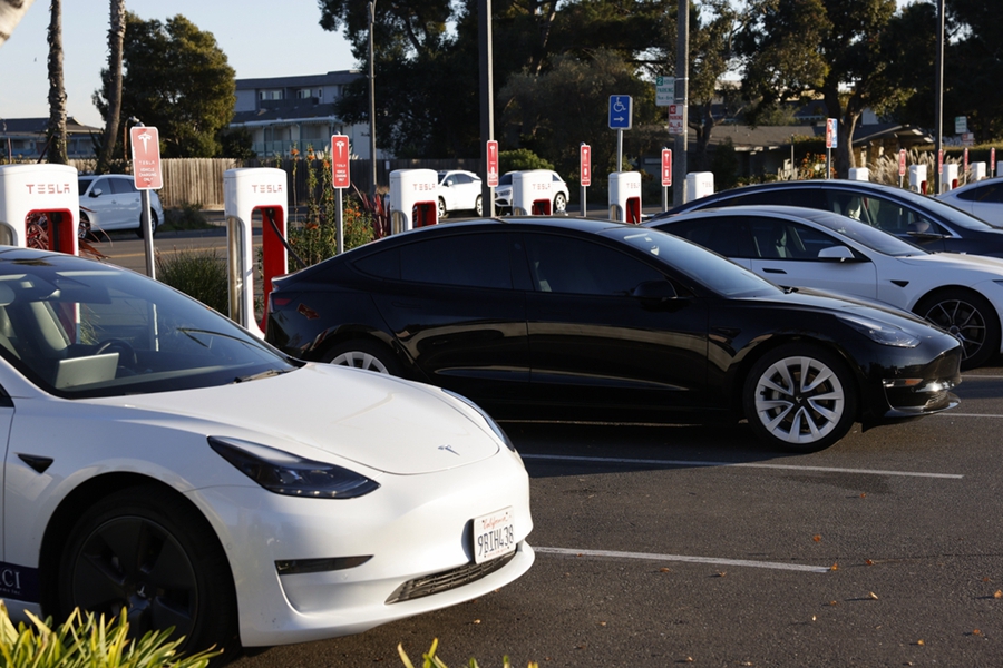 Tesla's China sales set record in November