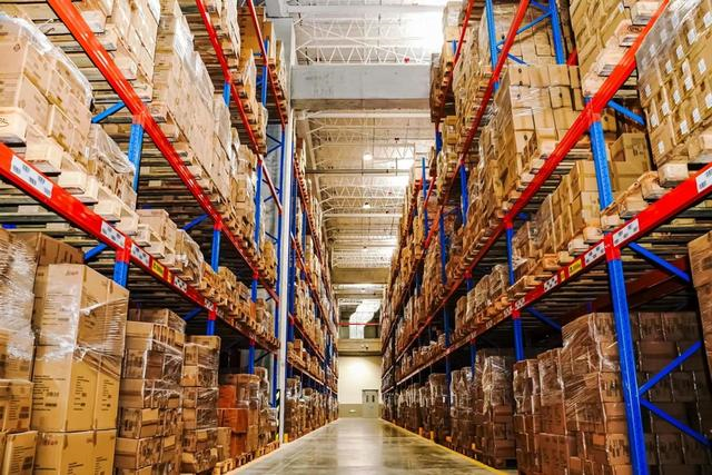 Maersk opens flagship logistics center 1.png