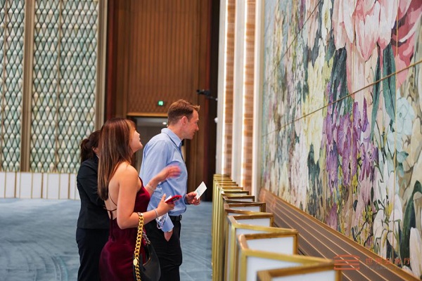 Shanghai's Grand Halls welcomes first batch of public