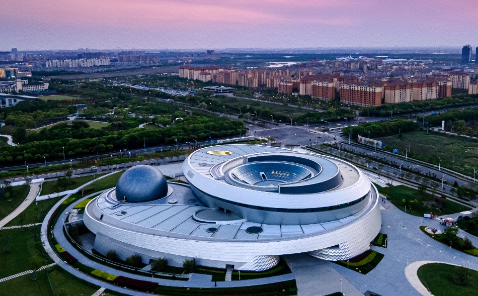 An aerial view of Shanghai Astronomy Museum.jpg