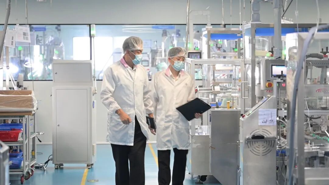 Customs facilitation measures drive surge in Fengxian's cosmetics exports