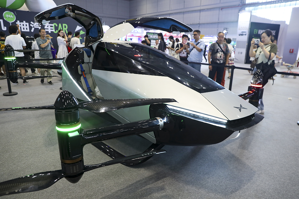 Intelligent vehicle expo kicks off in Shanghai