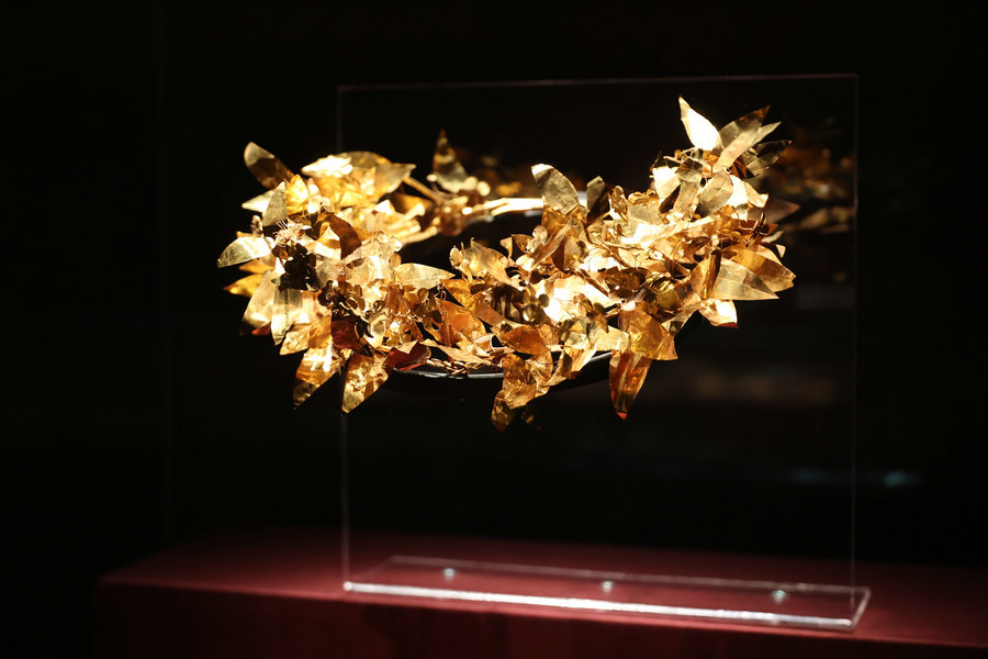 Shanghai hosts groundbreaking exhibit on ancient Greece2.jpeg