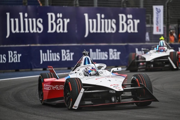 Shanghai E-Prix to race back