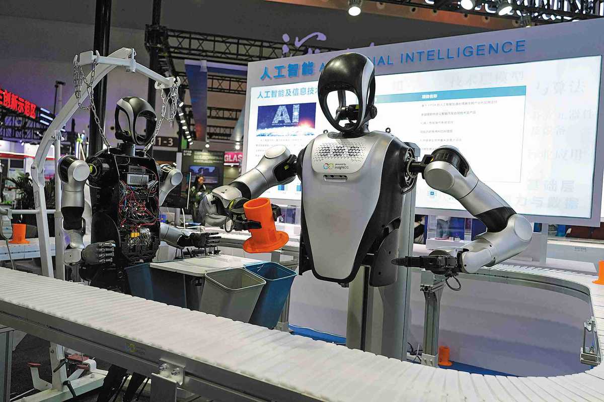 Breakthrough tech seen at Shanghai fair.jpeg