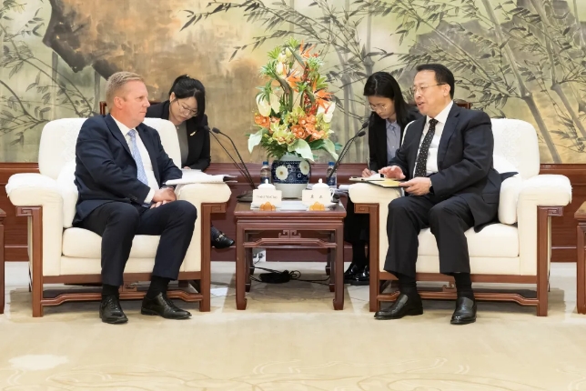 龚正会见新西兰贸易部长托德·麦克莱-4.png 龚正会见新西兰贸易部长托德·麦克莱-4.png
