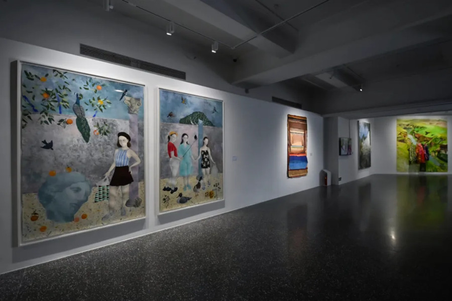 The exhibition, launched on Sept 6, showcases the perspectives of female artists from China and Spain.jpg