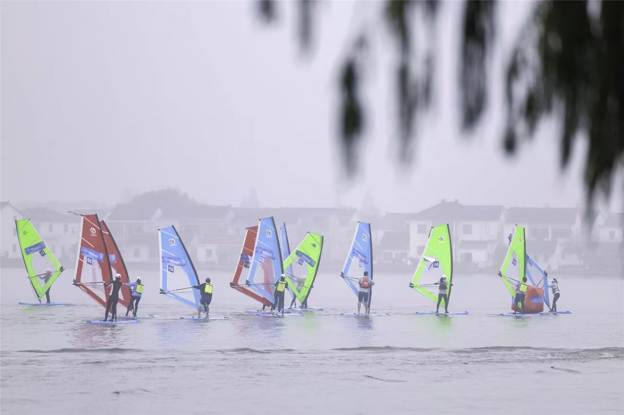 2025 China iQFOiL Masters brings Olympic-level windsurfing to Shanghai 