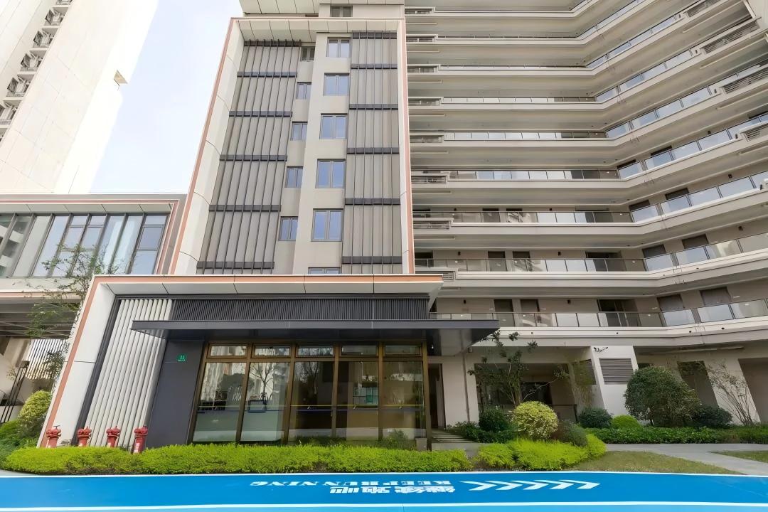 Lin-gang Special Area clinches award for attractiveness to talent-3.jpg