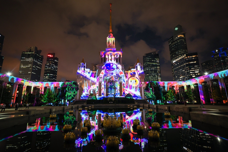 Light festival illuminates radiant Shanghai