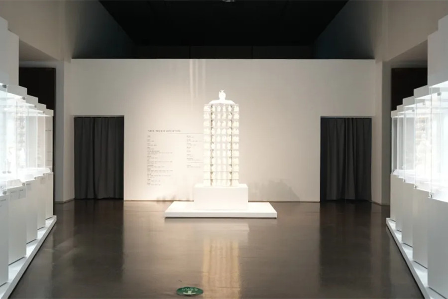 Exhibition celebrates the artistry of Dehua porcelain