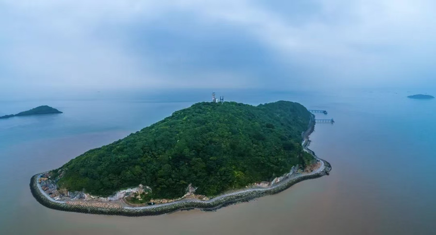 Dajinshan Island.jpg