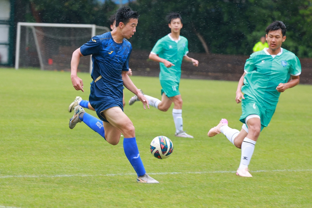 shanghai football.jpg