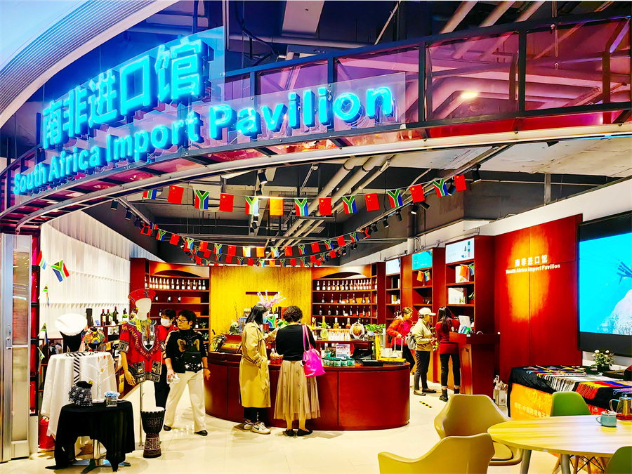 New landmarks in Shanghai sweet home for brands