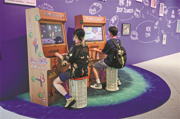 Artist portrays a changing vista6.jpeg Artist portrays a changing vista6.jpeg