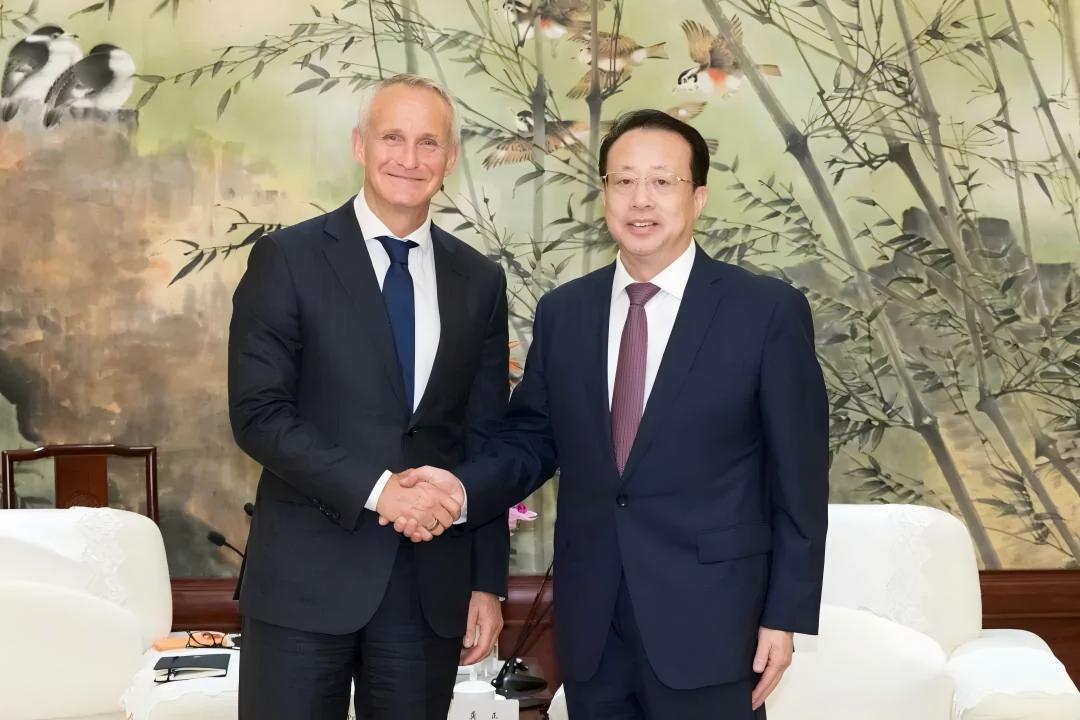 美国万宝盛华集团.jpg