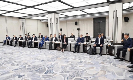 shanghai leadership3.jpg