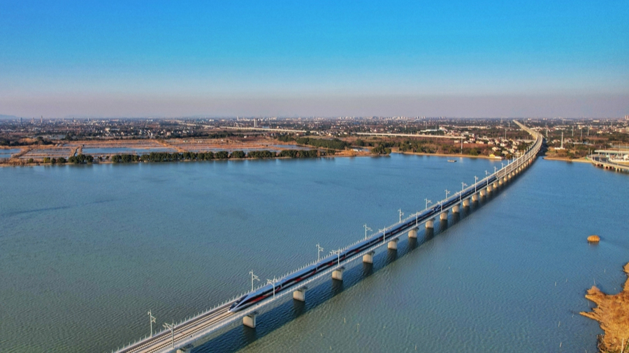 Record-breaking spring travel expected in Yangtze River Delta region.jpg