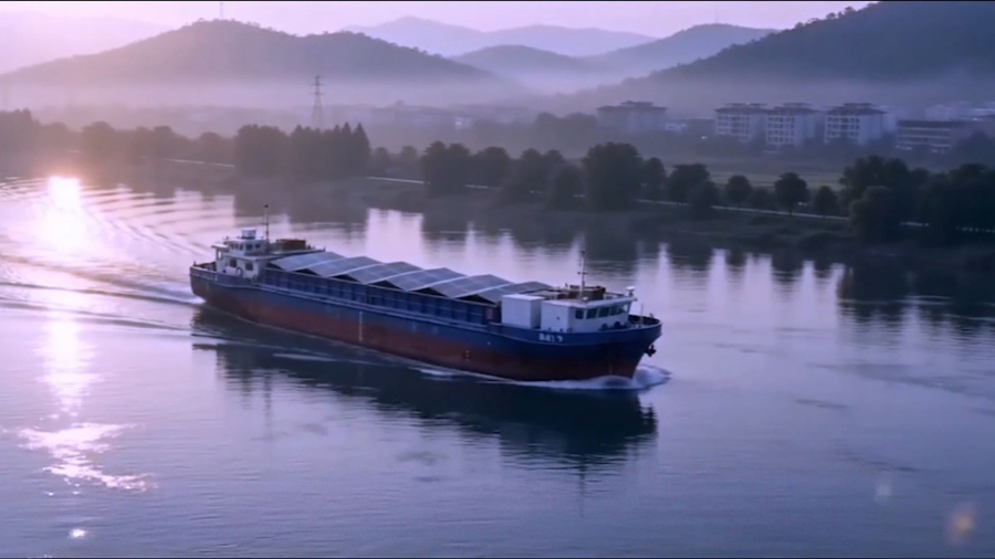 Shanghai pioneers hydrogen-powered inland shipping