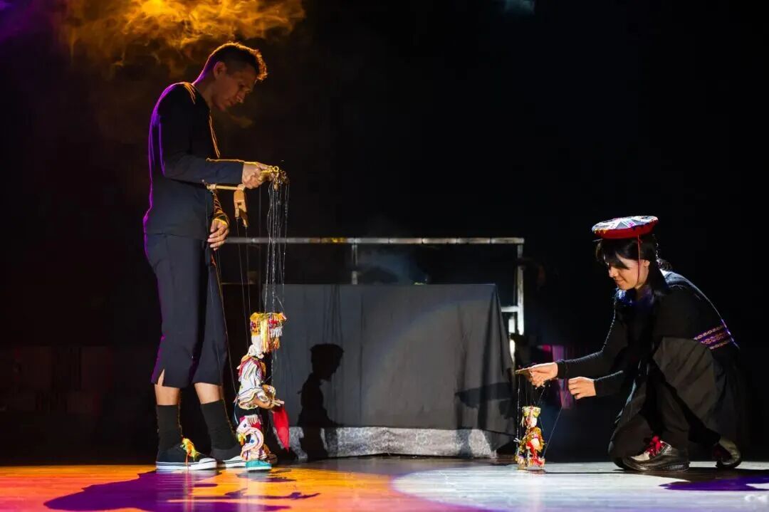 Puppet Play Ritual Scissors Dance by Jose Navarro Theatre.jpg