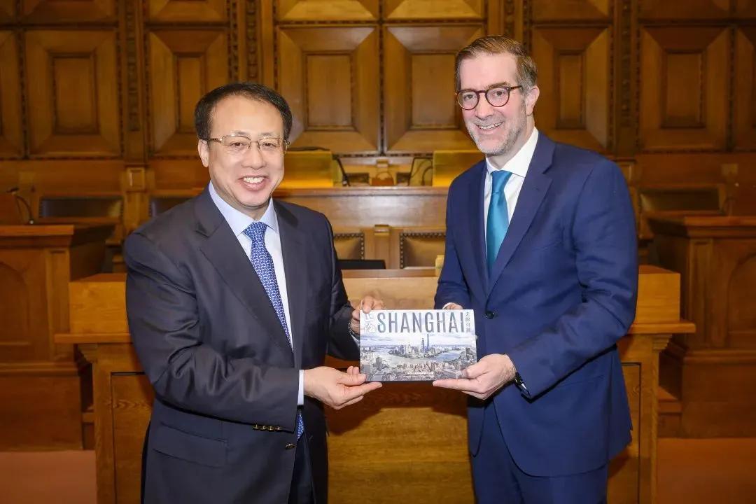 Shanghai mayor explores biomedicine, trade ties with Basel-Stadt