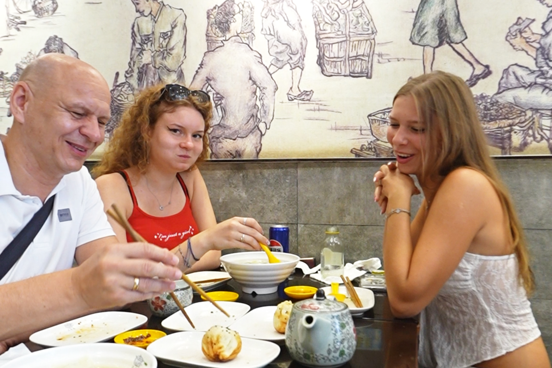 Shanghai's time-honored brands win over global visitors