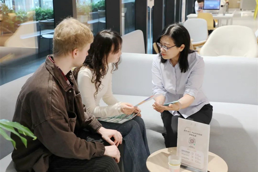 Shanghai Hongqiao service center upgrades for overseas professionals