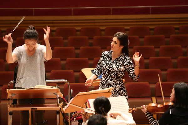 Soprano superstar set to present gala in Shanghai