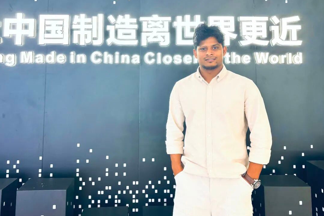 Bangladeshi student finds growth through volunteering at CIIE
