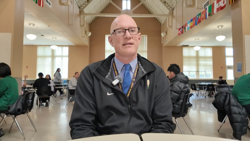 China–US: Old Friends, New Stories | High school principal: I played football in Tian'anmen Square