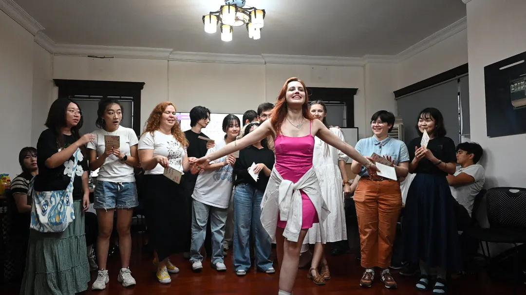 International students embark on artistic journey at Shanghai Theatre Academy-3.png