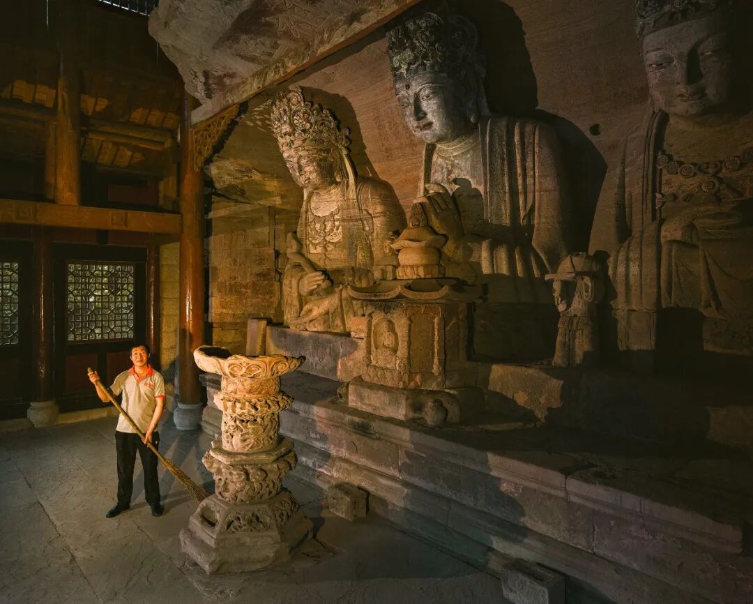 Dazu Rock Carvings2.jpg