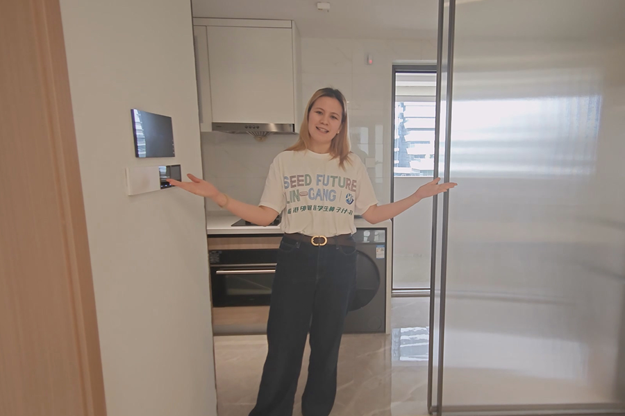 Lin-gang Talent Apartment tour by international students