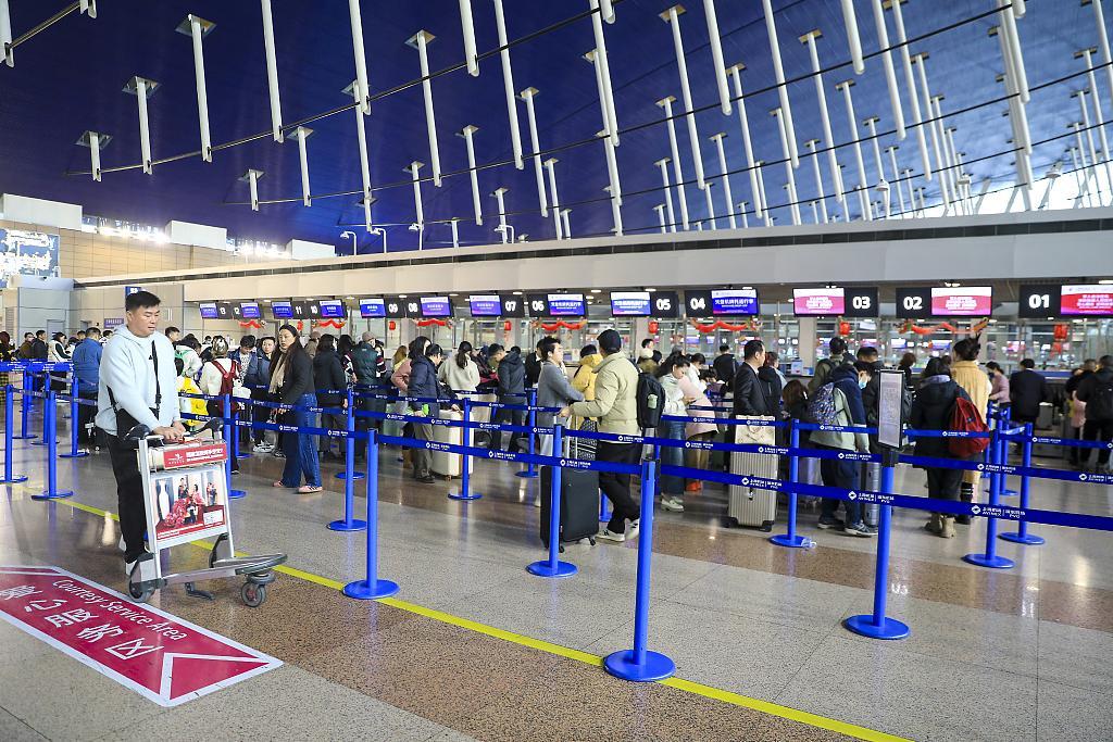 Shanghai leads airport economy rankings