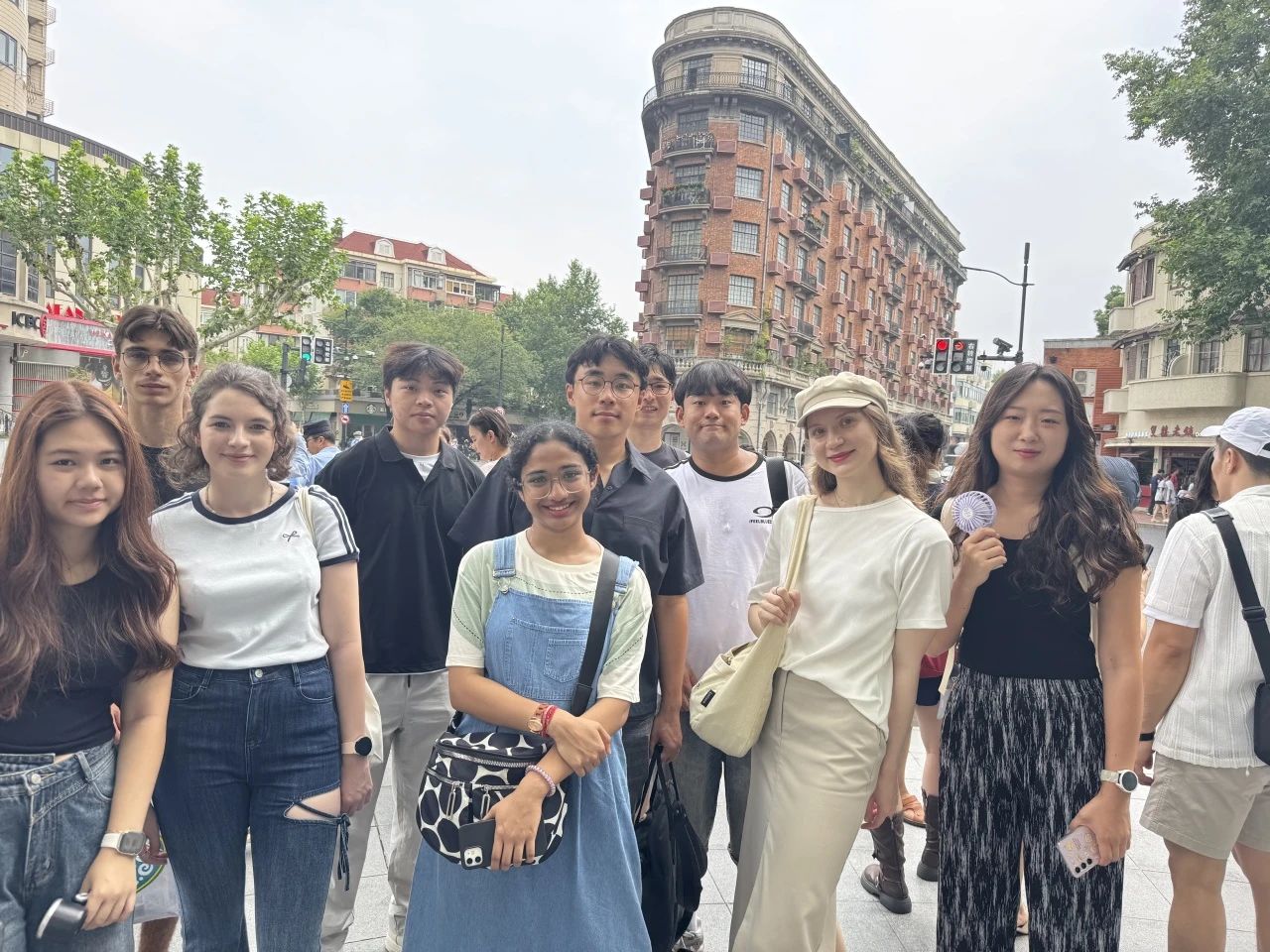 International students explore Chinese cultural diversity in Shanghai