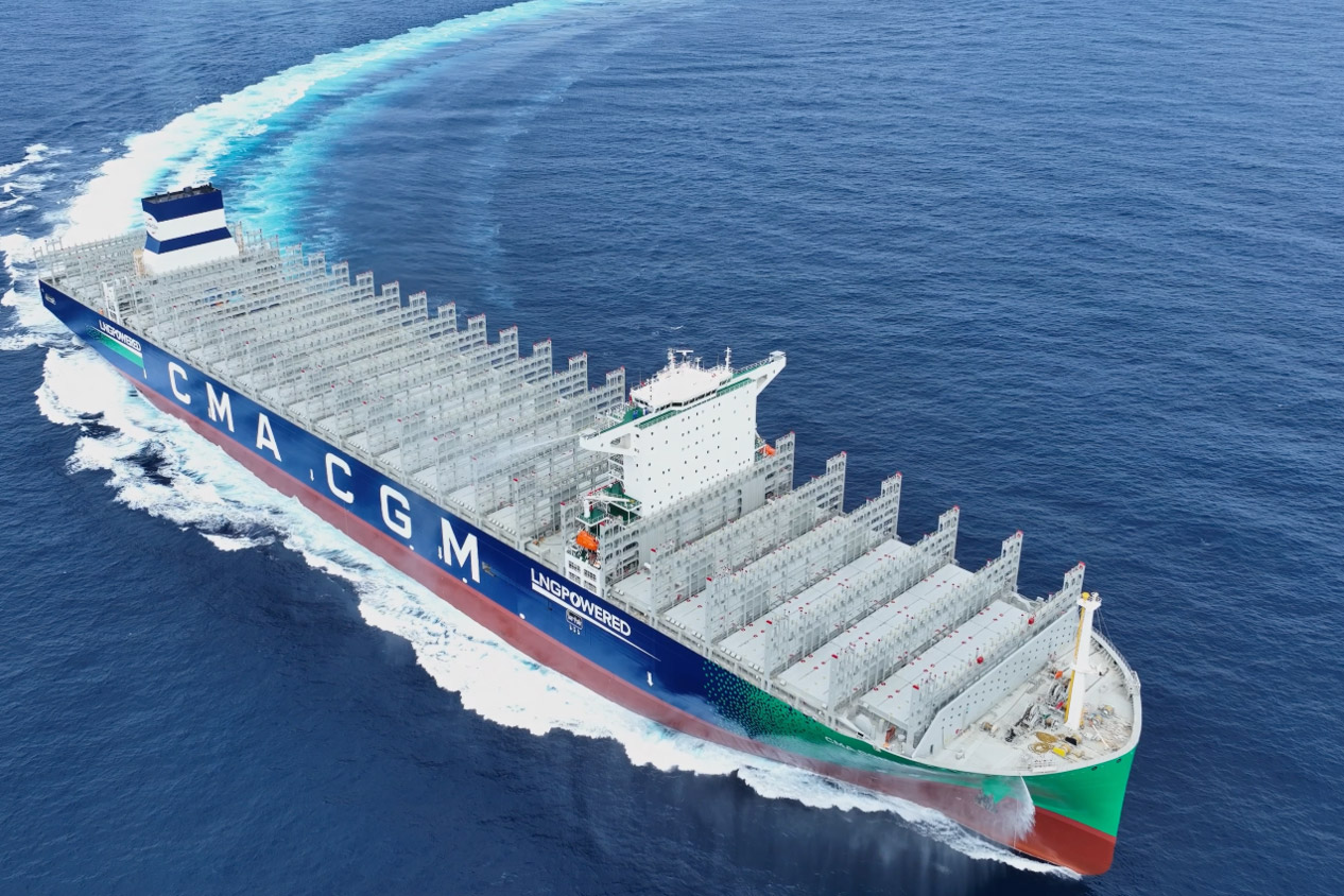 Secret behind world's largest dual-fuel container ship: Robust industrial chain
