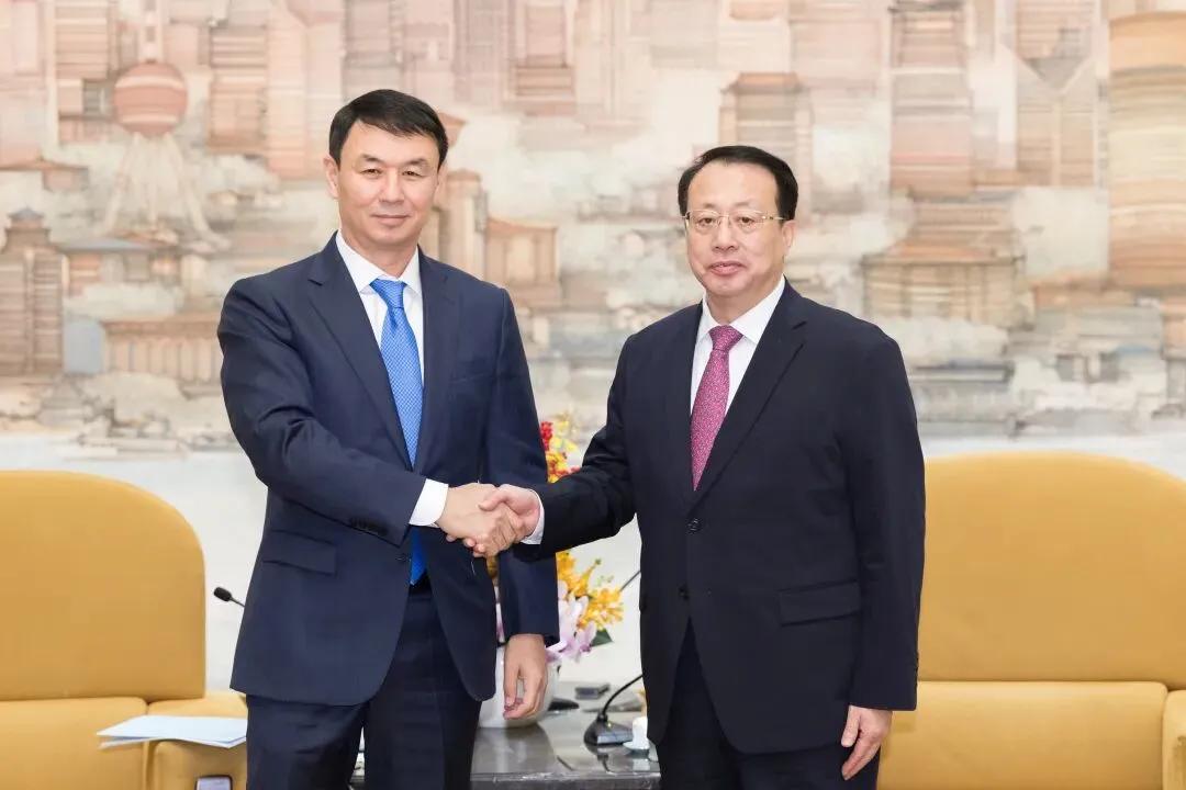 Shanghai deepens friendship with Almaty through the CIIE