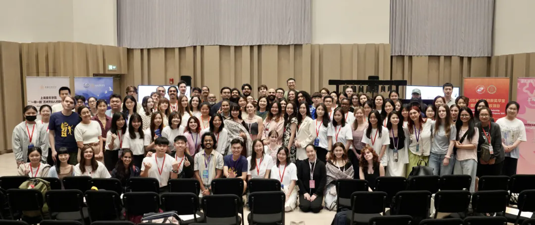 International students embrace Chinese musical culture-1.png