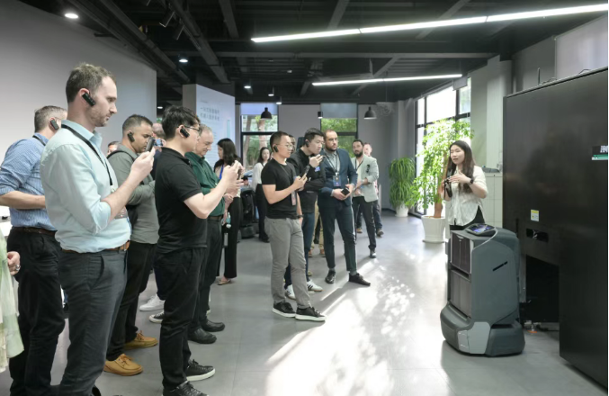 Overseas PhD professionals join Shanghai Global Talents event in Jing