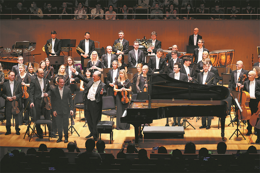 Classical music festival brings hope for more international exchange