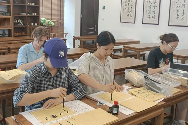 Sanda2.jpg Sanda2.jpg