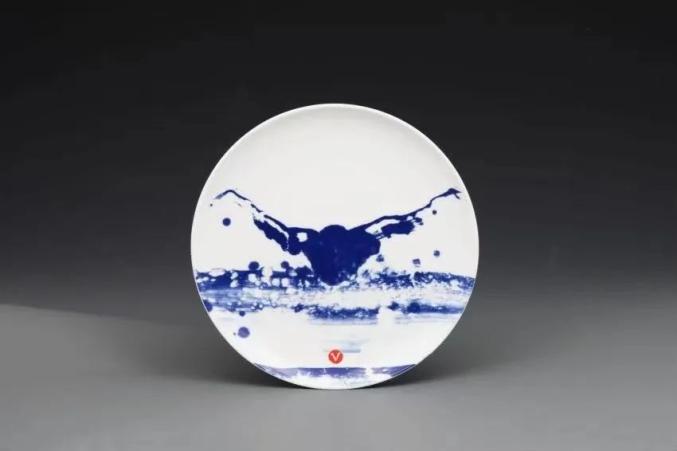 French Olympic Committee acquires Chinese artwork1.jpg